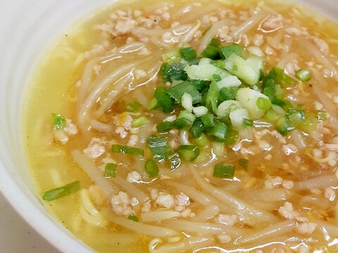 袋麺をアレンジ！(^^)かんたん麻婆もやし麺♪